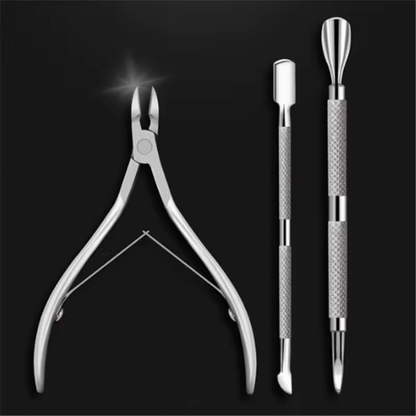 Cuticle Cutter And Cuticle Pushers 